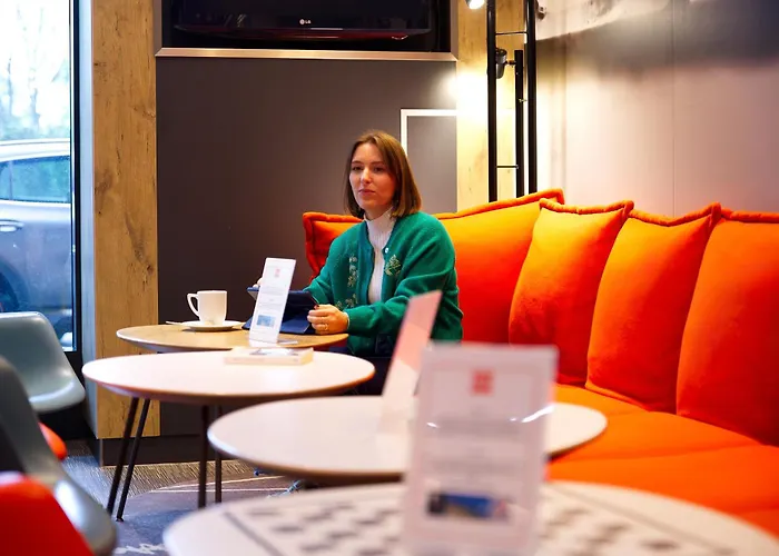 Ibis Potsdamer Platz Hotel 3*