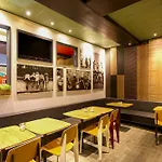 Ibis Potsdamer Platz 3*