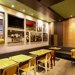Ibis Potsdamer Platz 3* Berlim