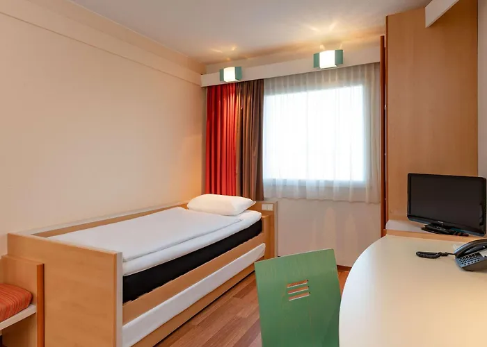 Ibis Potsdamer Platz Hotel Berlin