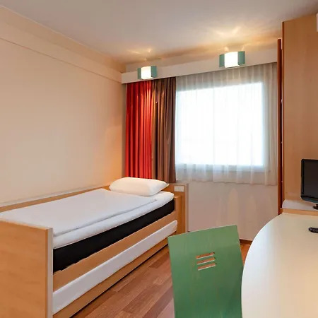 Ibis Potsdamer Platz Hotel Berlin