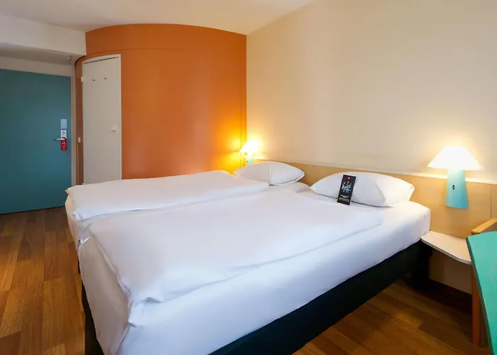 فندق إيبيس سيتي بوتسدامير بلاتز 3*