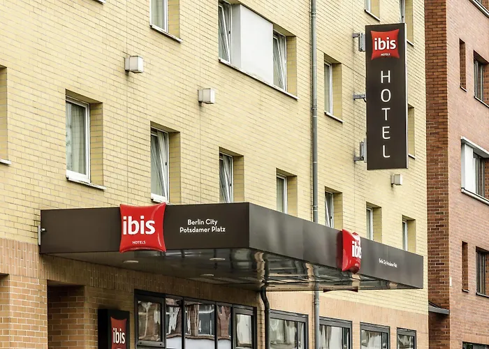 Ibis Potsdamer Platz Hotel 3*